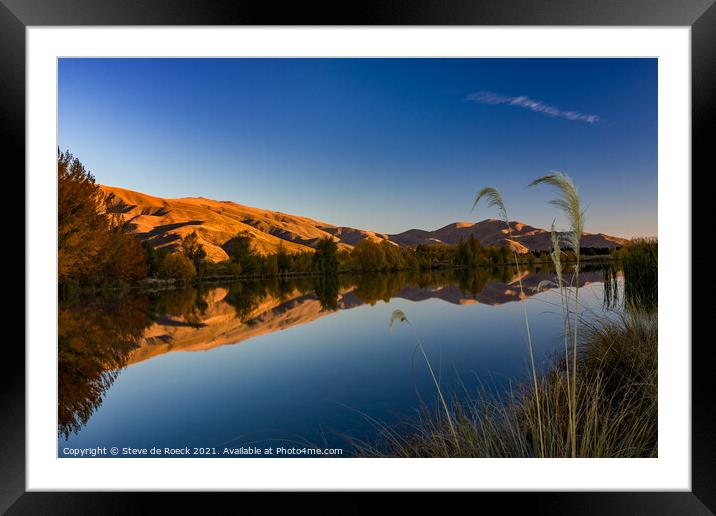 Lake Benmore New Zealand Framed Mounted Print by Steve de Roeck