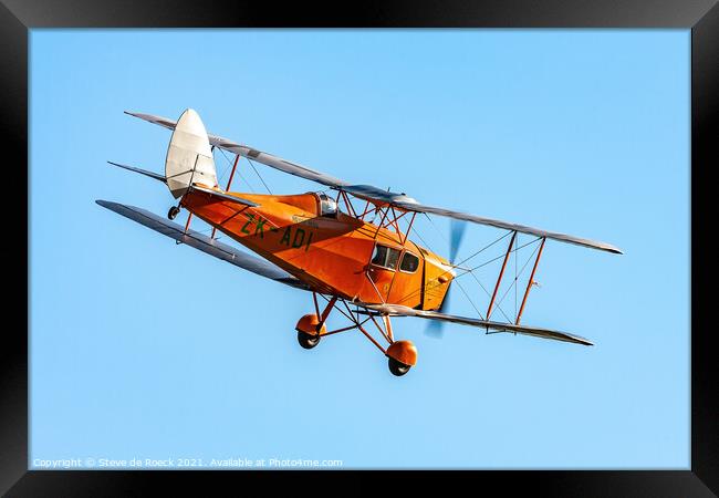 de Havilland Fox Moth DH83 Framed Print by Steve de Roeck