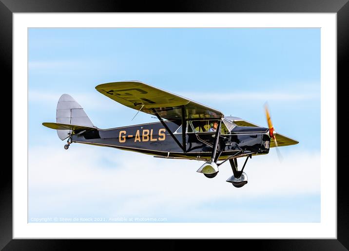 de Havilland DH60 Puss Moth Framed Mounted Print by Steve de Roeck
