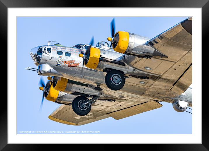 Boeing B17 Fuddy Duddy Framed Mounted Print by Steve de Roeck