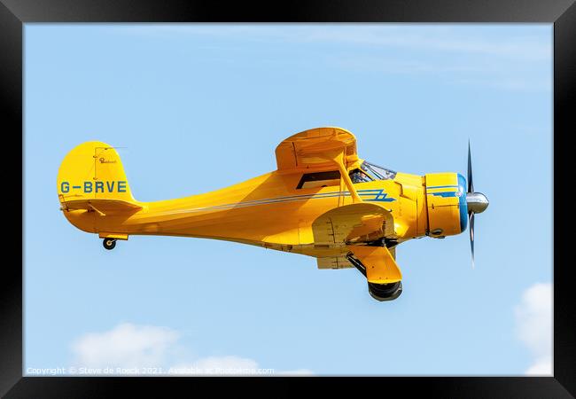 Beech Staggerwing Biplane G-BRVE Framed Print by Steve de Roeck