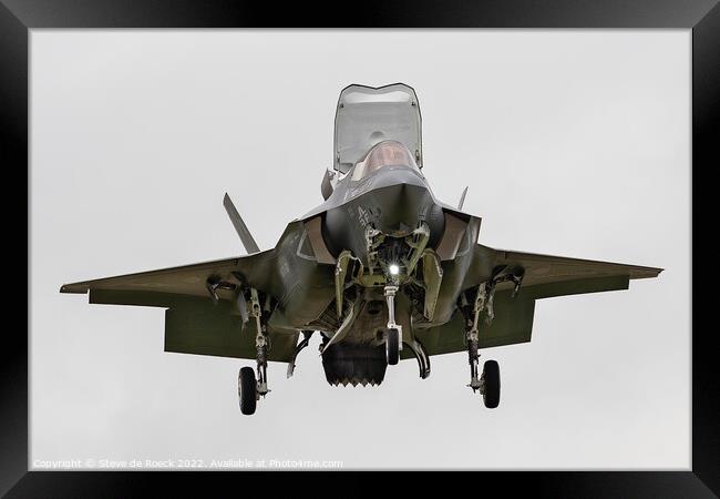 Lockheed Martin Hovering prior to landing. Framed Print by Steve de Roeck