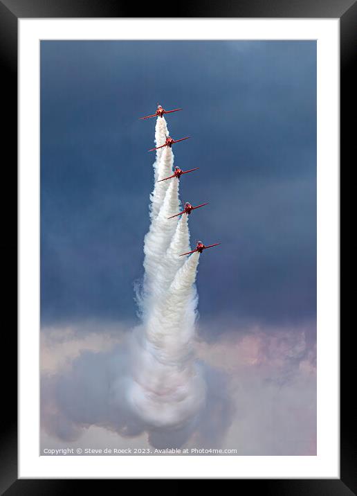 Red Arrows Aerobatic Display Team Framed Mounted Print by Steve de Roeck