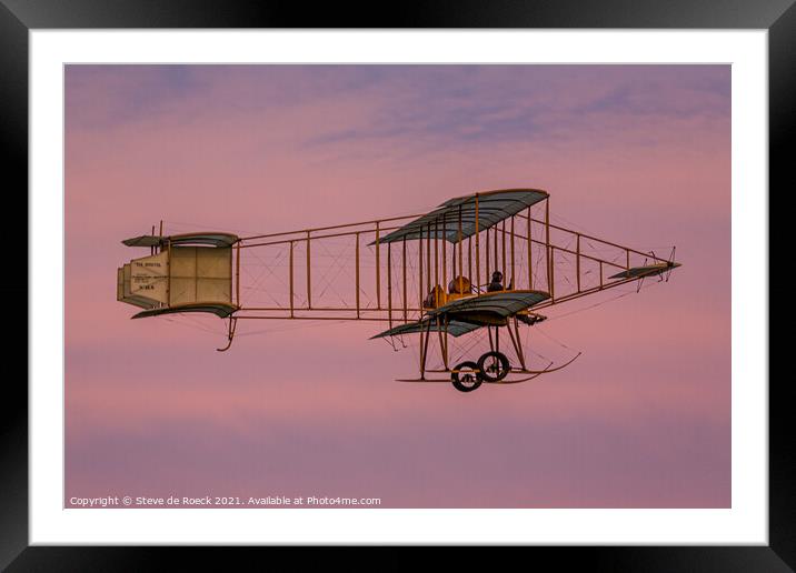 Bristol Boxkite In The Evening Sky Framed Mounted Print by Steve de Roeck
