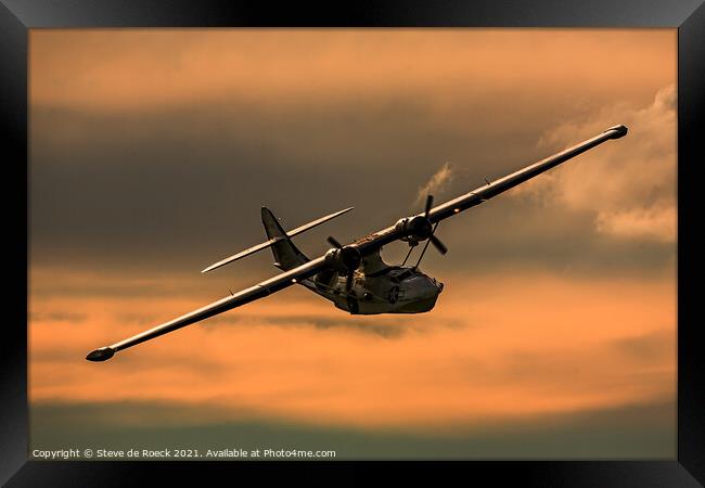 Catalina Flying Boat At Sunset Framed Print by Steve de Roeck