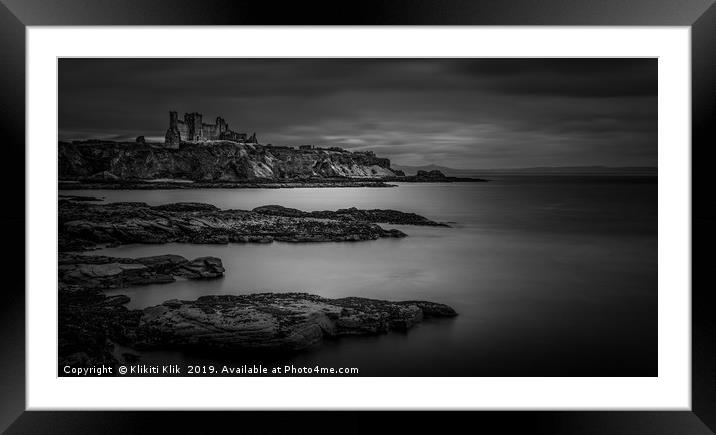 Tantallon Castle Framed Mounted Print by Angela H