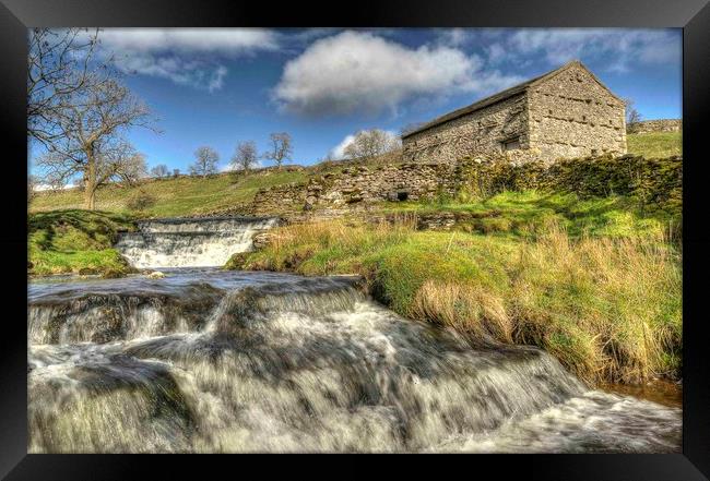 Cray in The Yorkshire Dales Framed Print by Simon Wells