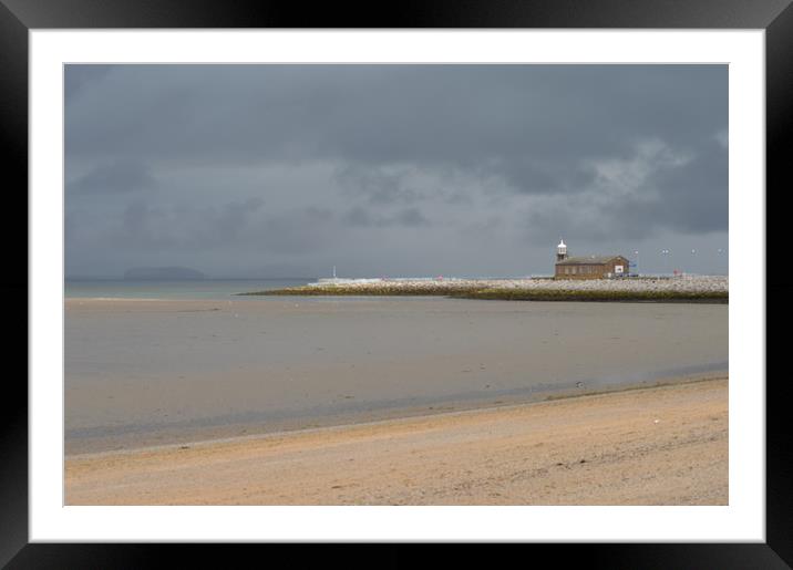 Morecambe bay Framed Mounted Print by Elaine Dugdill