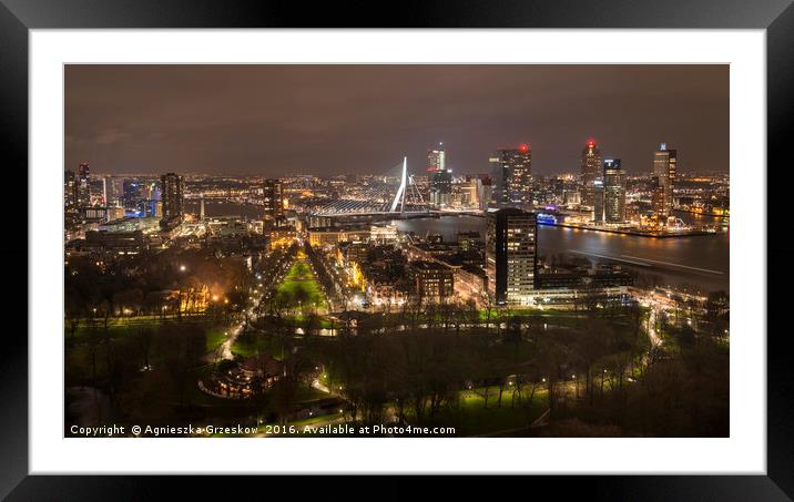 Rotterdam by night Framed Mounted Print by Agnieszka Grzeskow