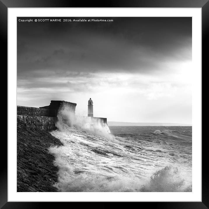 PORTHCAWL LIGHTHOUSE Framed Mounted Print by SCOTT WARNE