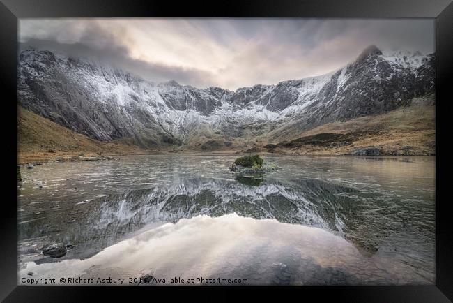 Snowdon Framed Print by Richard Astbury