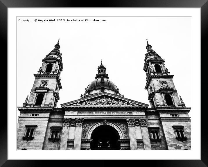 St. Stephen's Basilica. Framed Mounted Print by Angela Aird