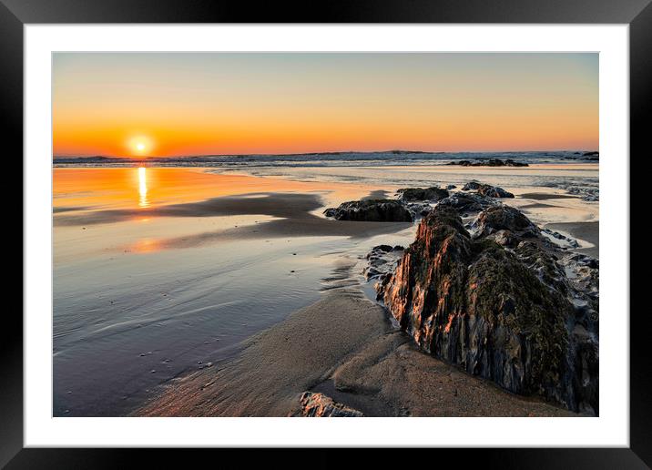 Warming the rocks Framed Mounted Print by Eric Pearce AWPF