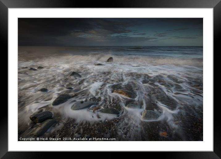 Marine Beach, Criccieth  Framed Mounted Print by Heidi Stewart