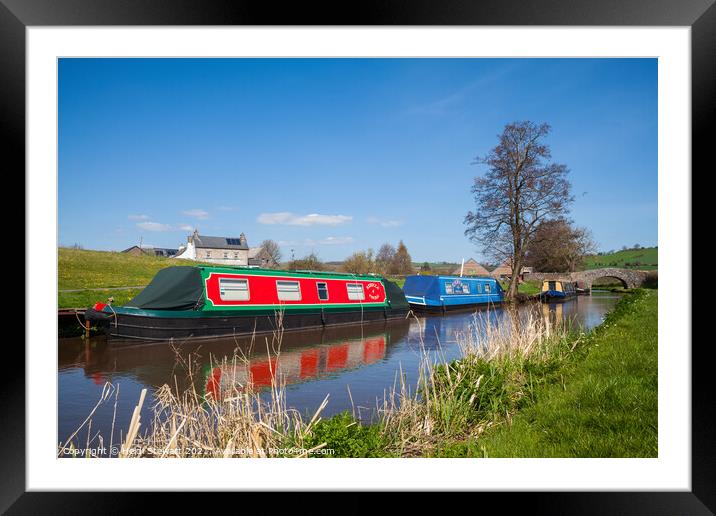Monmouth and Brecon Canal at Pencelli. Framed Mounted Print by Heidi Stewart