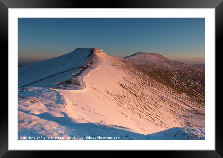 Pen y Fan & Corn Du, Brecon Beacons. Framed Mounted Print by Richard Morgan