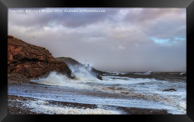 Bracelet Bay, Mumbles "Storm Ciara". Framed Print by Richard Morgan