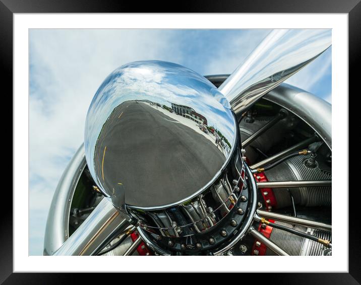 Close up of propeller on American AT-6 Texan engine Framed Mounted Print by Steve Heap