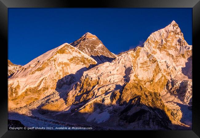 Everest sunset Framed Print by geoff shoults