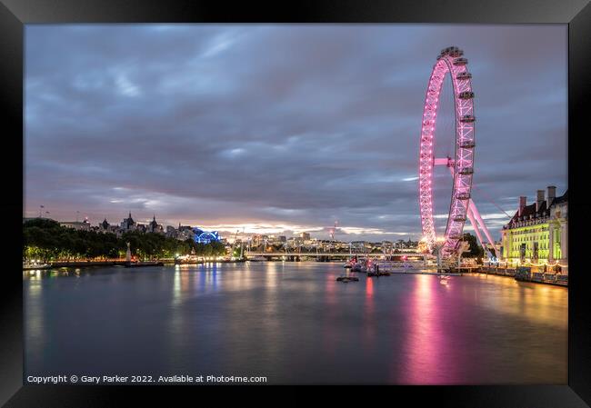 The London Eye at night Framed Print by Gary Parker