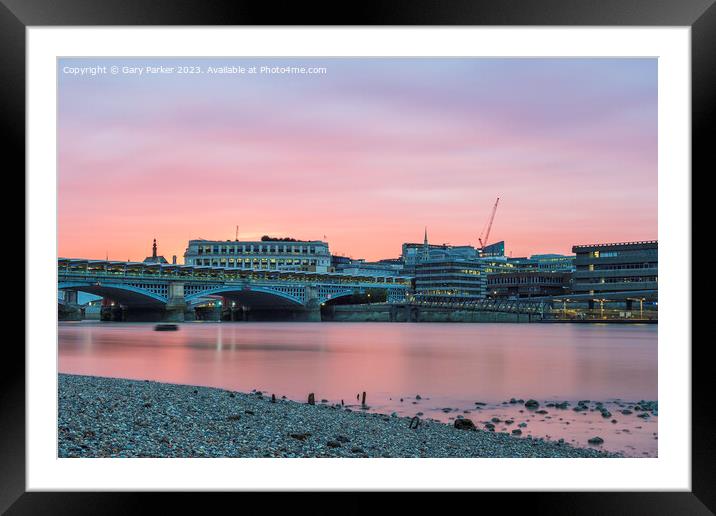 Blackfriars Bridge, London, UK, at sunset on a summer's evening.  Framed Mounted Print by Gary Parker