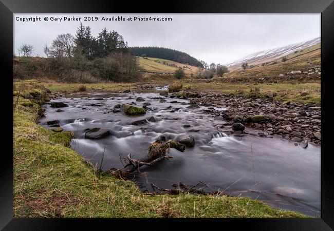 Fast flowing mountain stream in the Brecon Beacons Framed Print by Gary Parker