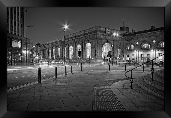 Newcastle Central Station Framed Print by Rob Cole