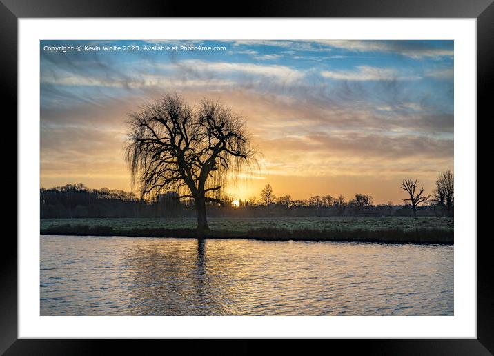 January beautiful sunrise at Bushy Park ponds Framed Mounted Print by Kevin White