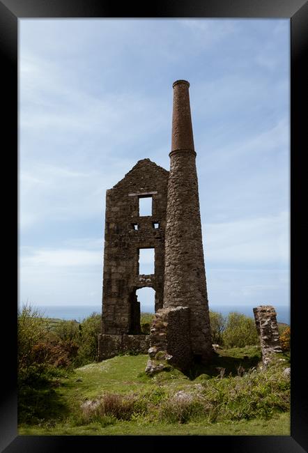 Carn Galver Tin Mine, Cornwall Framed Print by Linda Cooke