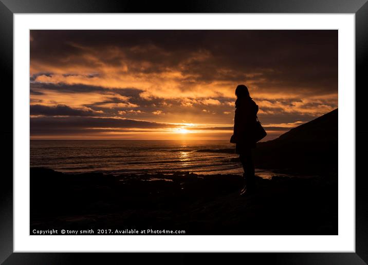 Watching the Sun Set Framed Mounted Print by tony smith