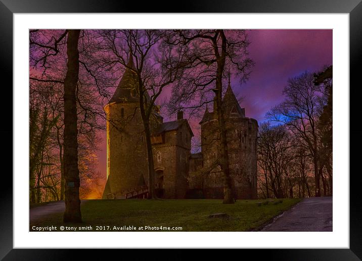 Castell Coch  Framed Mounted Print by tony smith