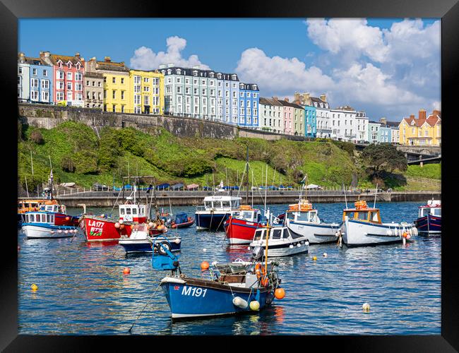 Tenby Harbour, Pembrokeshire, Wales. Framed Print by Colin Allen