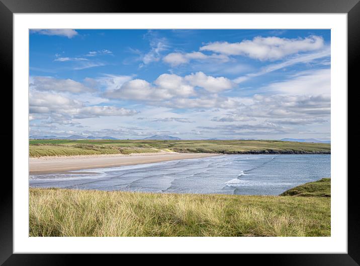 The Beach at Aberffraw. Framed Mounted Print by Colin Allen