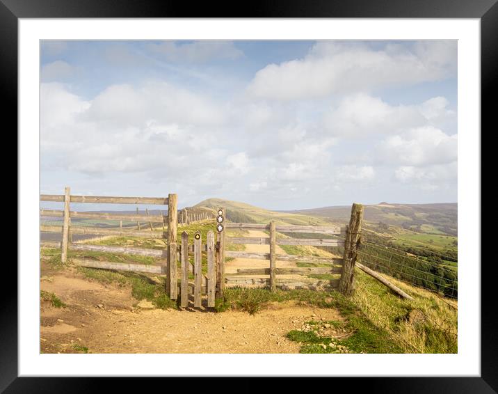 Mam Tor and the Great Ridge Framed Mounted Print by Colin Allen