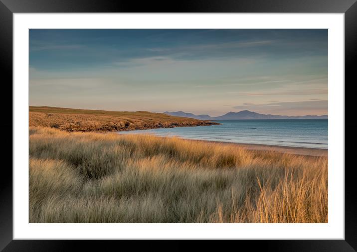 Aberffraw Beach at the end of a Winter Day. Framed Mounted Print by Colin Allen