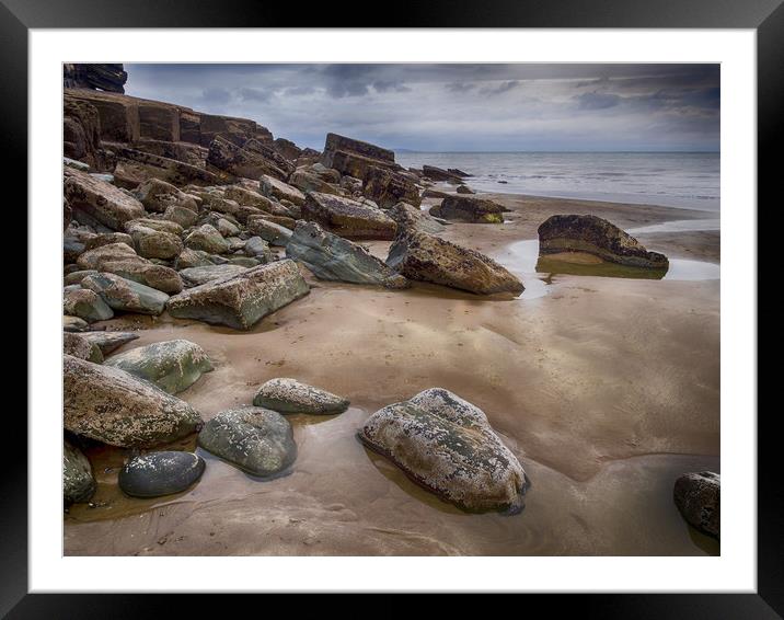 Dark Day at Telpin Beach, Amroth, Pembrokeshire. Framed Mounted Print by Colin Allen