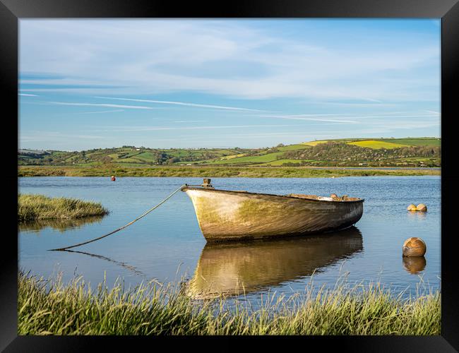 Boat on Laugharne Estuary, Carmarthenshire. Framed Print by Colin Allen