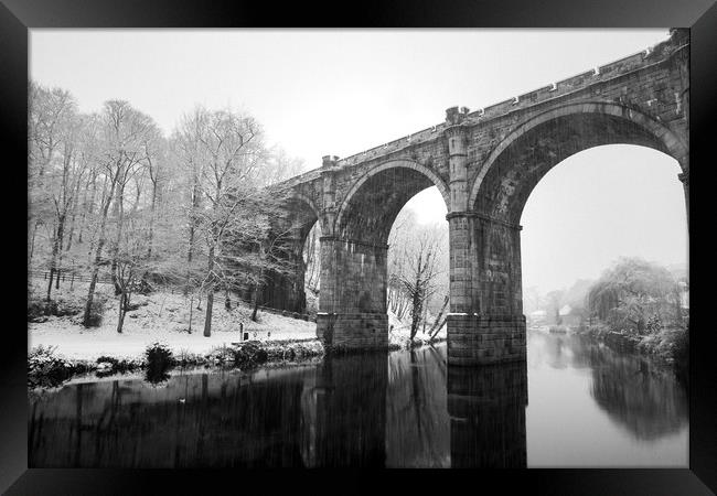 Knaresborough Viaduct in winter snow Framed Print by mike morley