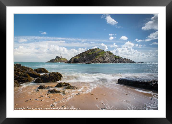 Mumbles lighthouse. Framed Mounted Print by Bryn Morgan