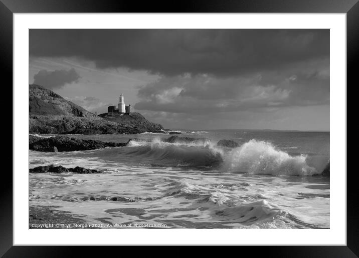 Mumbles lighthouse viewed from Bracelet bay, black and white Framed Mounted Print by Bryn Morgan