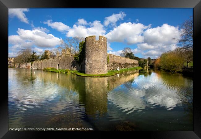 The Bishops Palace in Wells, Somerset Framed Print by Chris Dorney