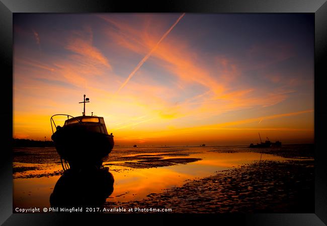 Southend Sunset Framed Print by Phil Wingfield