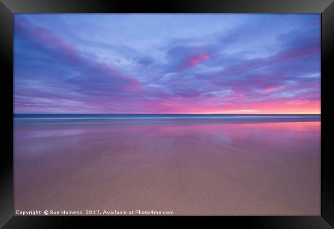 Pink Sunset Framed Print by Sue Holness
