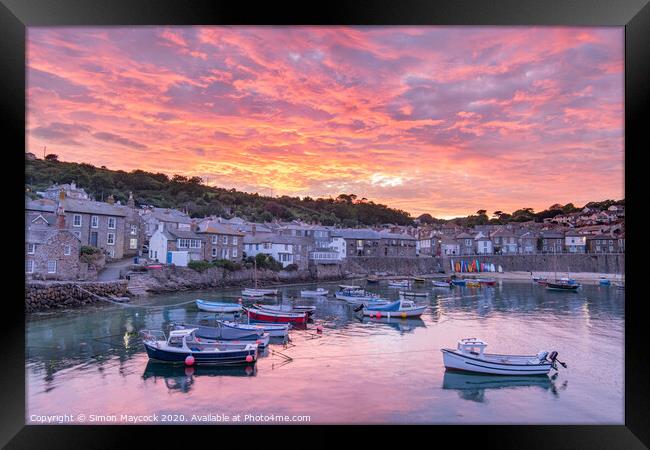 Fiery sunset at Mousehole Harbour Framed Print by Simon Maycock