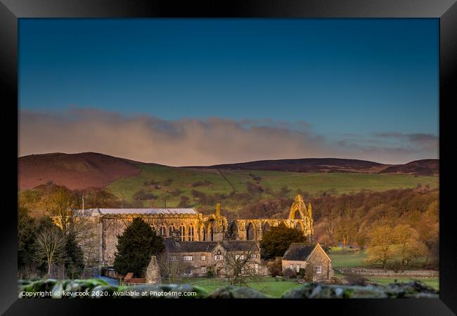 Wharfedale Framed Print by kevin cook