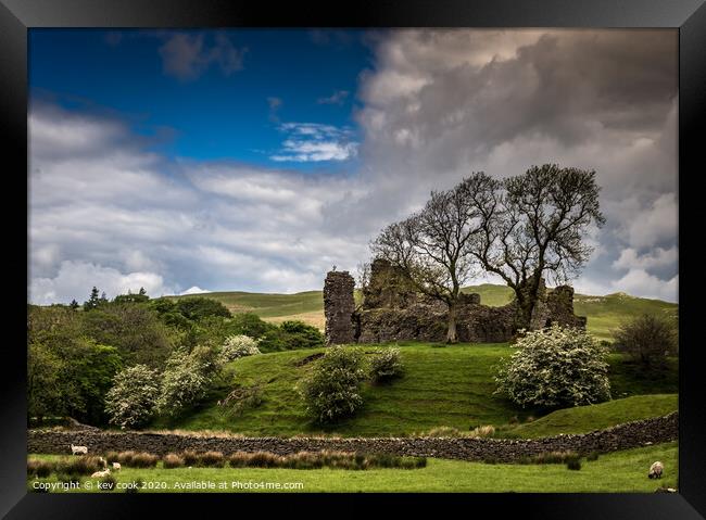 Pendragon castle Framed Print by kevin cook