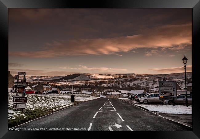 Sunsetting over Reeth Framed Print by kevin cook