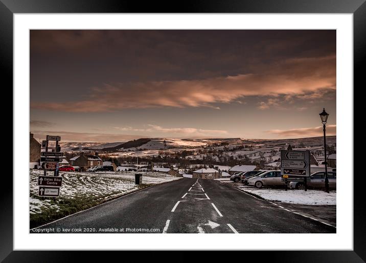 Sunsetting over Reeth Framed Mounted Print by kevin cook