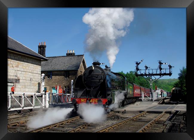 Southern Railway No 825 at Grosmont Framed Print by Alan Barnes
