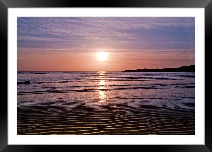 Elie beach Sunset Framed Mounted Print by Malcolm Smith